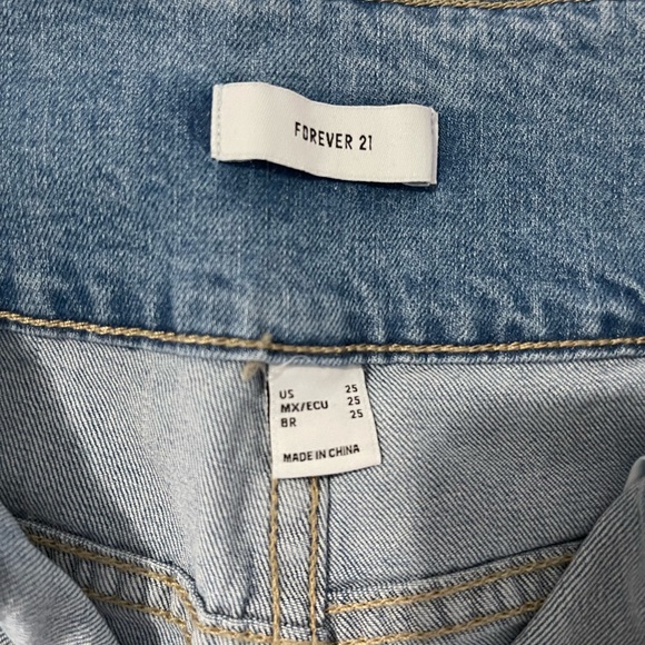 Jeans - Picture 3 of 6